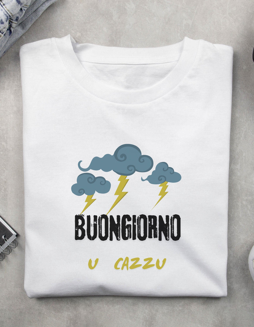 Maglietta Ironica Dialetto Calabrese "Buongiorno U Cazzu" - T-shirt Divertente Regalo Simpatico Uomo Donna